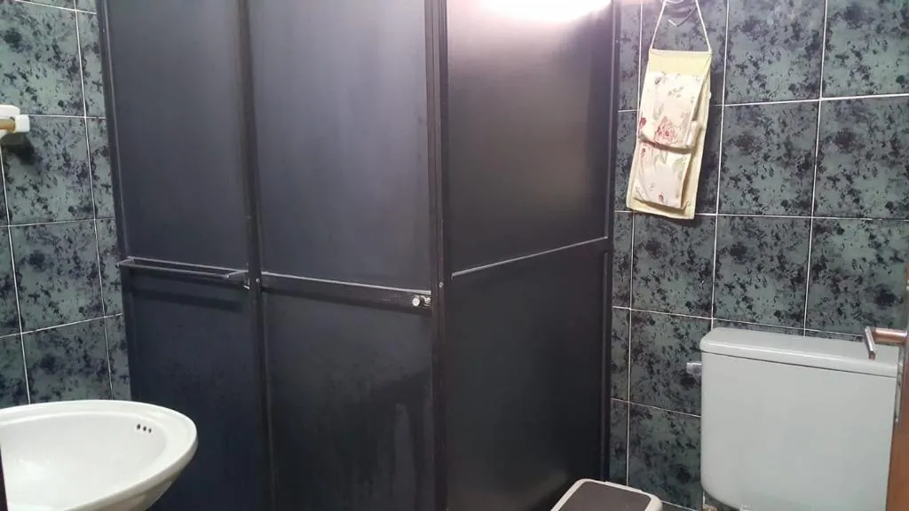 Vendo casa en Asunción - av. Médicos del Chaco — foto 2