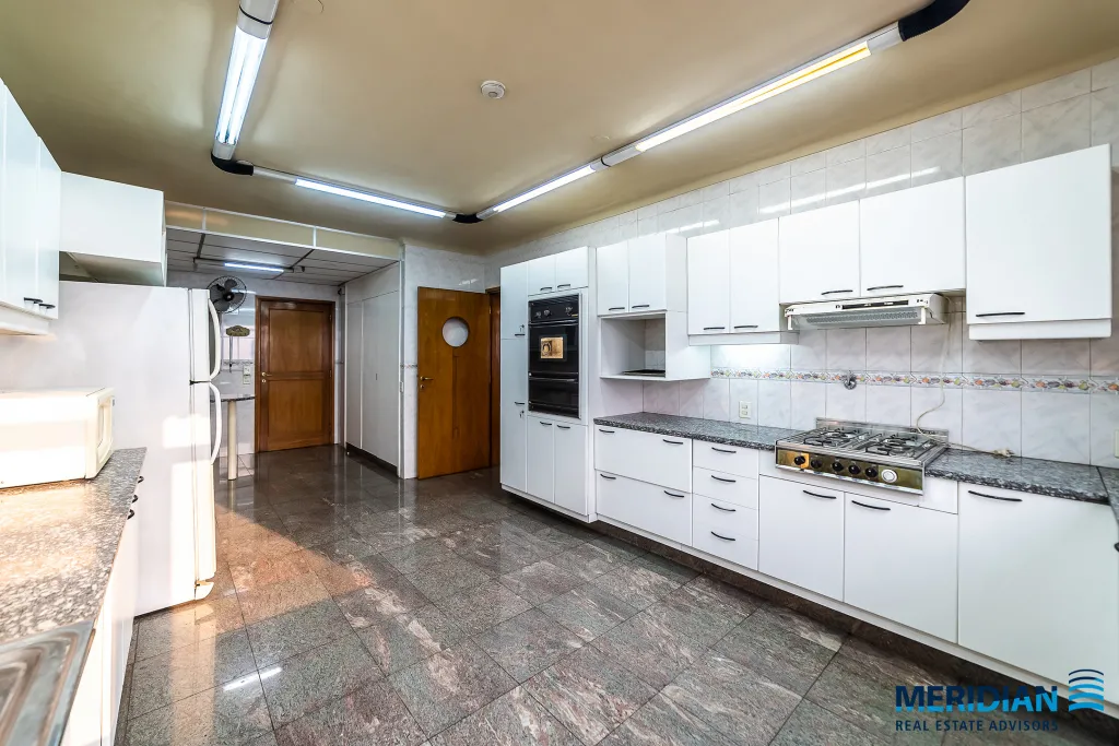 Magnífico Penthouse de 3 pisos en uno de los edificios más prestigiosos del centro — foto 3