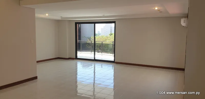 VENDO AMPLIO DEPARTAMENTO 3 SUITES - B° LAS MERCEDES (CÓD. 1004) — foto 2