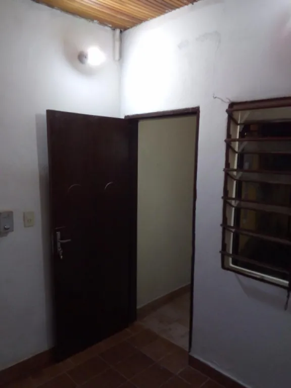 Pieza ideal para estudiante o matrimonio — foto 3