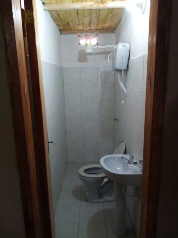 ALQUILO SALÓN - ZONA DEFENSORES DEL CHACO — foto 2
