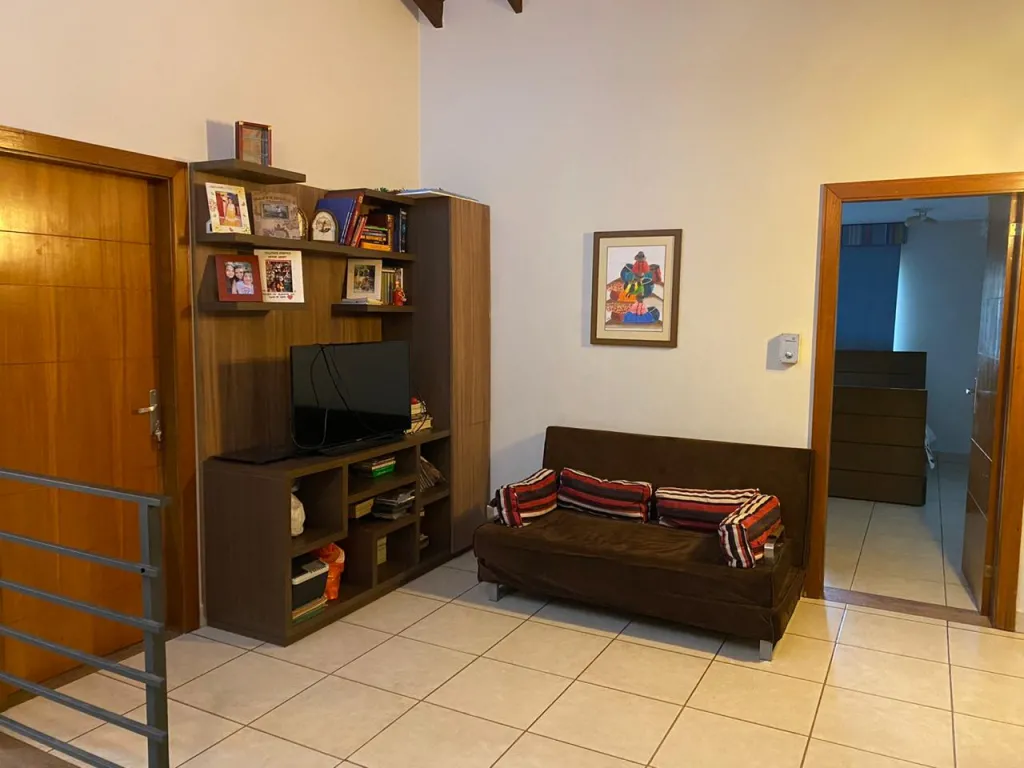 VENDO HERMOSA CASA EN BARRIO MBURICAO — foto 3