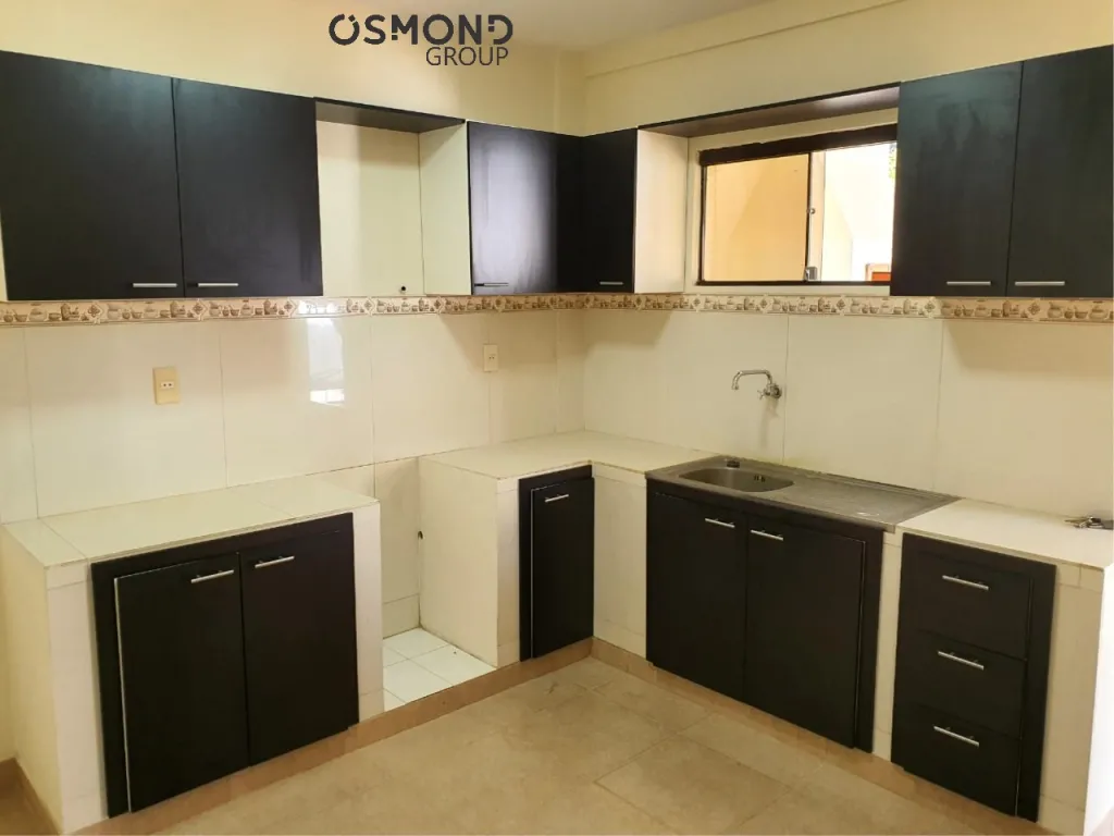 HERMOSA RESIDENCIA EN VENTA EN LUQUE!! — foto 2