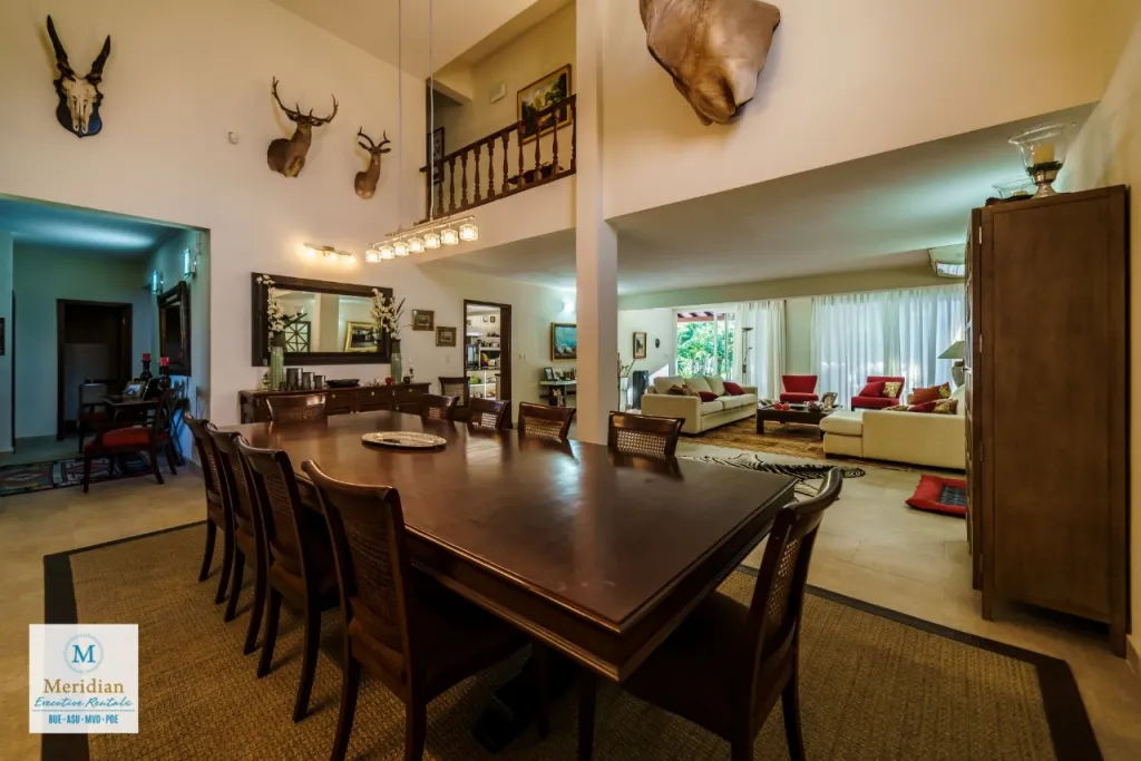 Fina residencia de 4 dormitorios en suite (más servicio) sobre el Golf. — foto 3