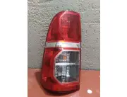 Faro trasero izquierdo Toyota hilux