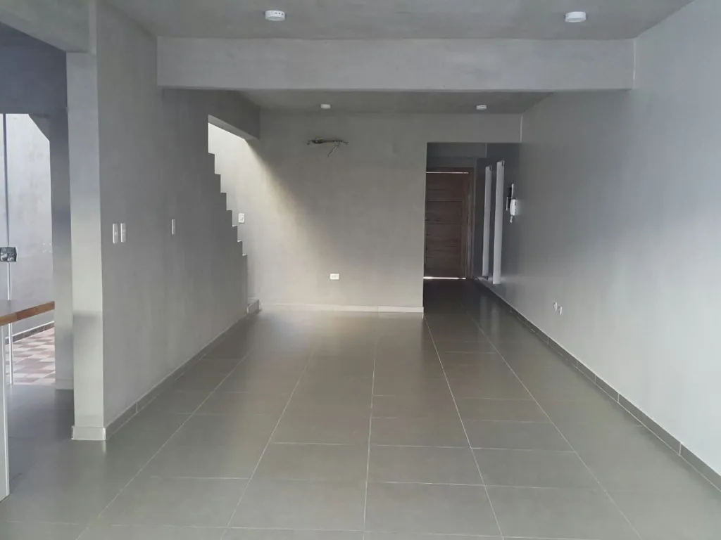 Se Alquila Hermoso Duplex Zona Trinidad — foto 2