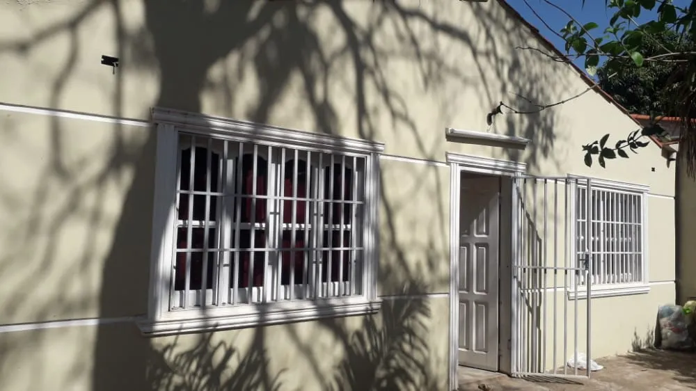 OFERTO CASA ZONA LUQUE — foto 2