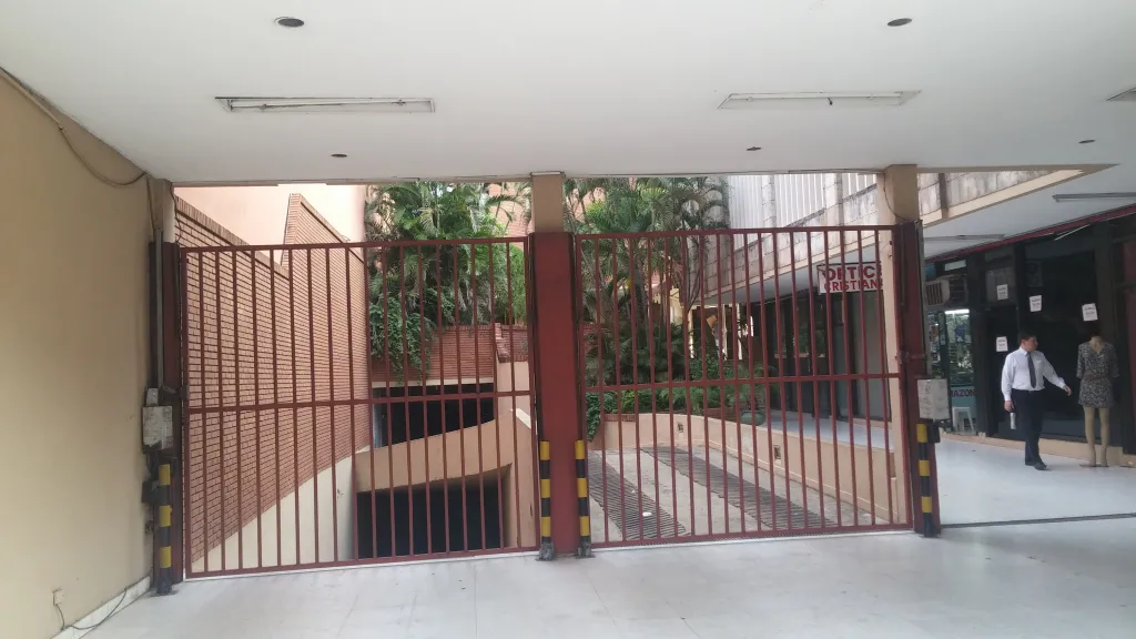 Departamento de 2 dormitorios en el Edificio Balmoral con cochera — foto 2