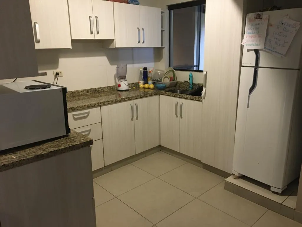 VENDO CASA EN FERNANDO DE LA MORA ZONA SUR — foto 2