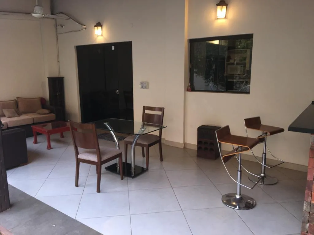 VENDO CASA EN FERNANDO DE LA MORA ZONA SUR — foto 3
