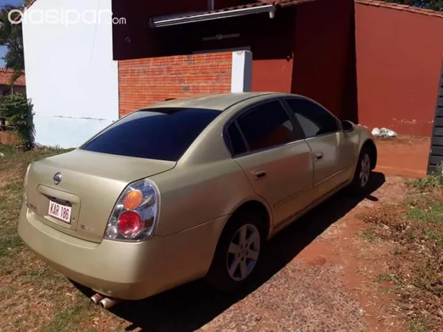 Nissan Altima 2005 — foto 3