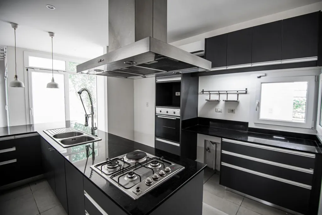RESIDENCIA DE LUJO MINIMALISTA A ESTRENAR - BO. VILLA AURELIA — foto 2