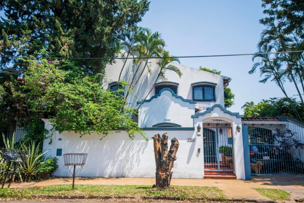 Vendo hermosa propiedad en ubicación privilegiada - A DOS CUADRAS DE SANTA TERESA — foto 3