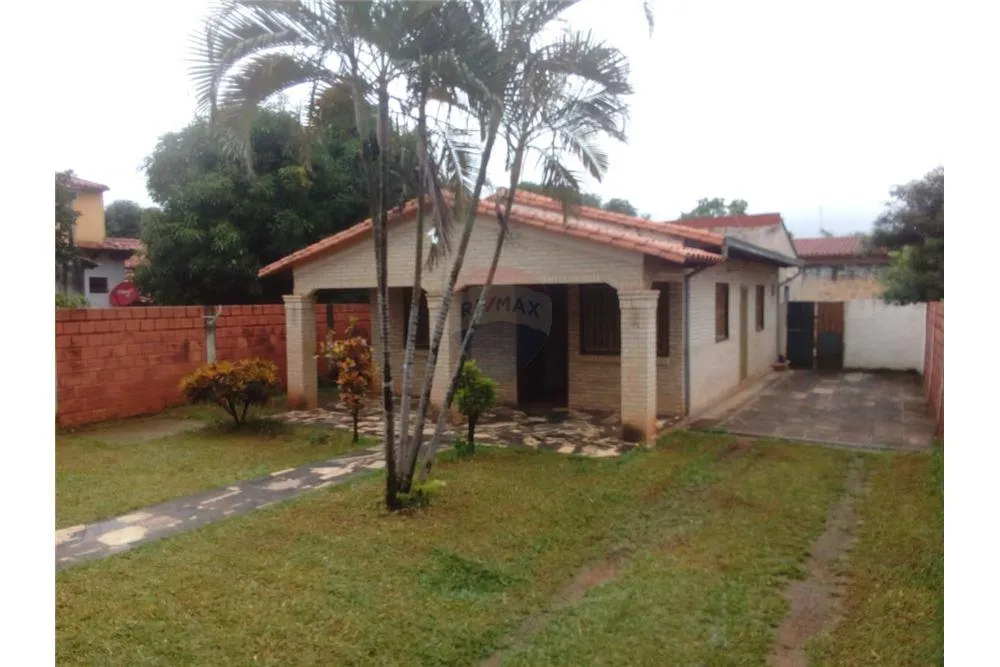 AMPLIA CASA EN PALMA LOMA-LUQUE — foto 2