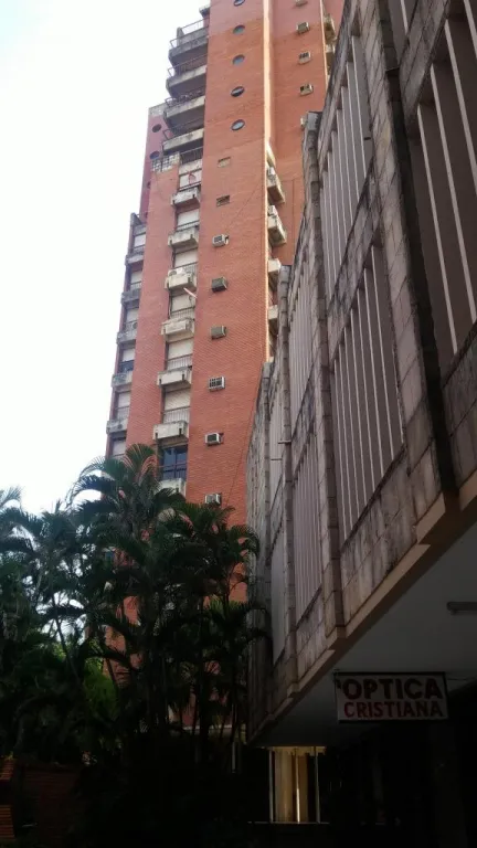 Departamento de 2 dormitorios en el Centro de Asunción. Barrio San Roque.Edificio Balmoral — foto 2