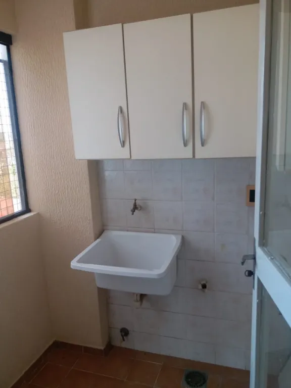 HERMOSO DEPARTAMENTO AMOBLADO EN CERCANIAS AL COLEGIO CRISTO REY — foto 3
