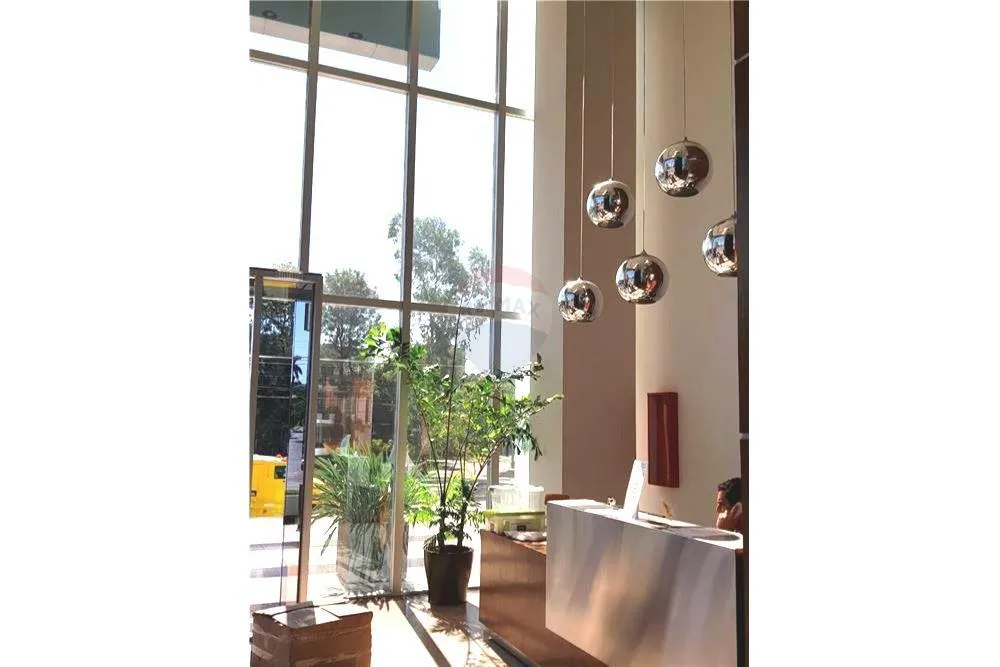 PISO ALTO CORPORATIVO, AV. AVIADORES DEL CHACO 925,000 USD — foto 2