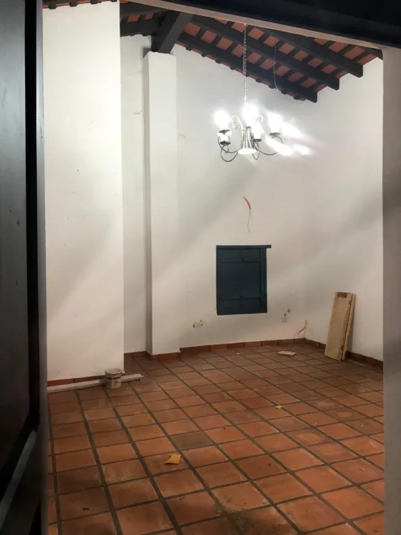 [EN ALQUILER] YPACARAI CENTRO - CASONA EN S ASFALTO - PARA NEGOCIO — foto 3