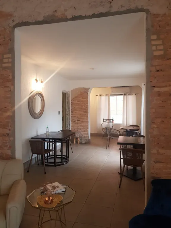 Se Alquila Casa para negocio comercial o oficina Zona Villa Morra — foto 3