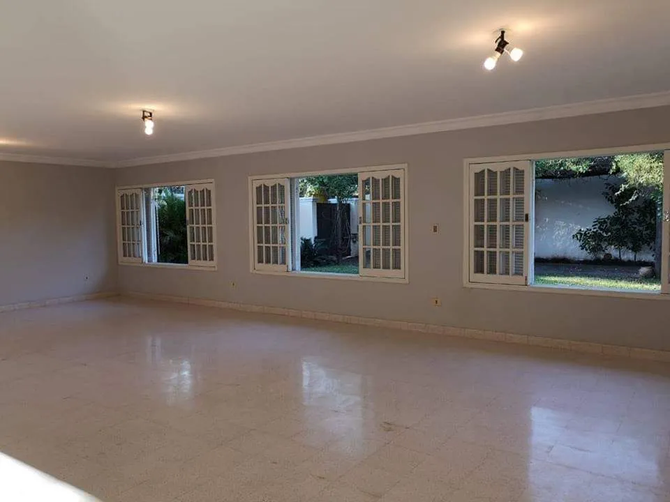 VENDO RESIDENCIA EN ASUNCIÓN BARRIO CARMELITAS COD MI1513 — foto 3
