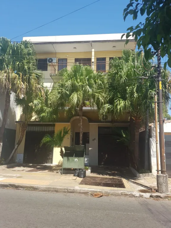 Se alquila departamento céntrico económico, cómodo y seguro. — foto 2