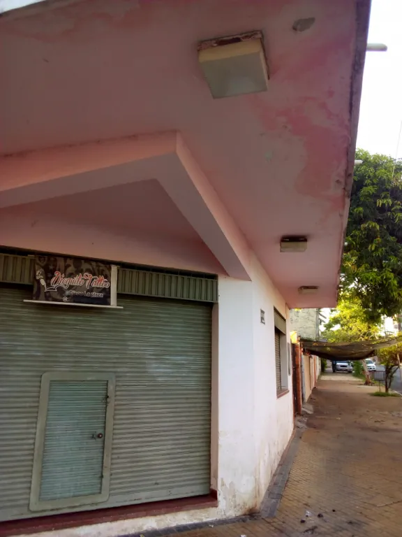 Dueño vende una casa en Barrio Jara — foto 2