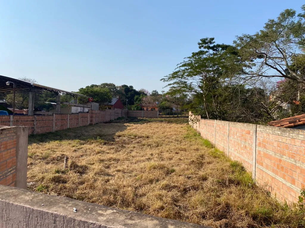 EN VENTA AMPLIO TERRENO de 2.800 MTS EN ITÁ — foto 2