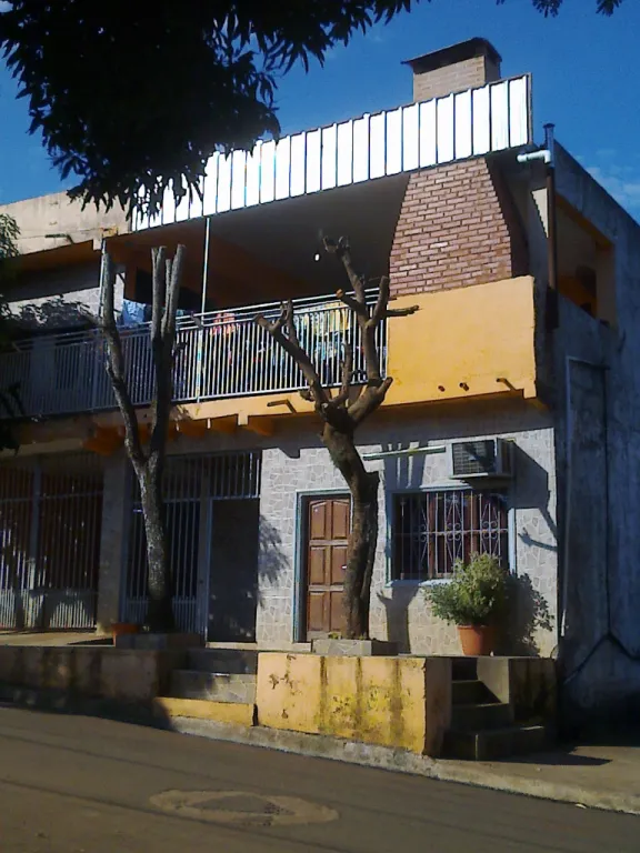 VENDO ESTA CASA — foto 3