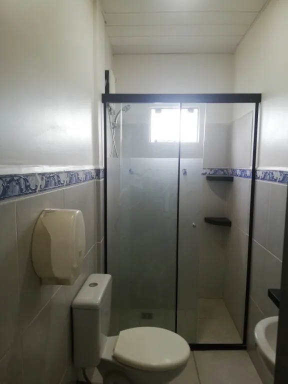 SE ALQUILA DEPARTAMENTO AMOBLADO EN BARRIO BELLA VISTA ZONA SACRAMENTO Y AV VENEZUELA — foto 2