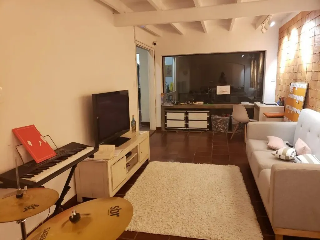 VENDO CASA. BARRIO Los Laureles. COD LG — foto 2