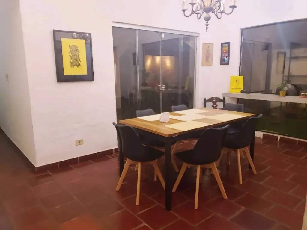 VENDO CASA. BARRIO Los Laureles. COD LG — foto 3