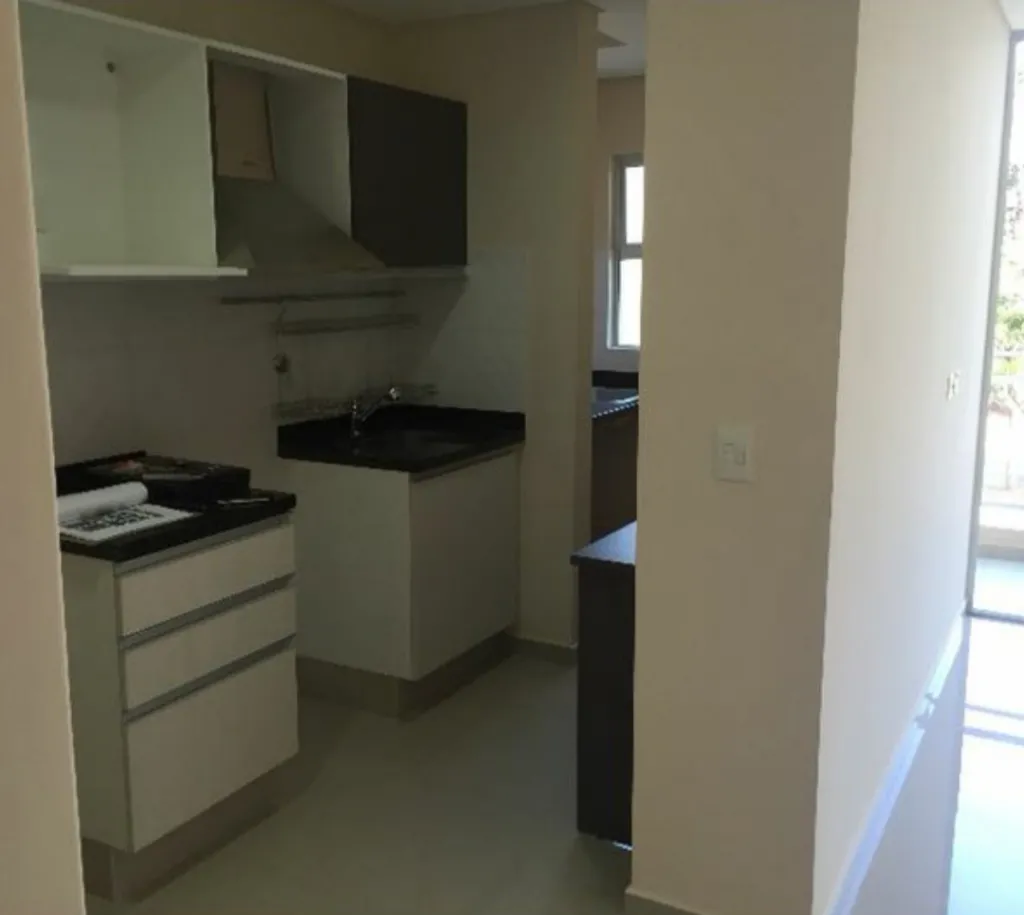 ALQUILO DEPARTAMENTO A 50 METROS DE PRIMER PRESIDENTE. BARRIO MBOCAYATY — foto 2