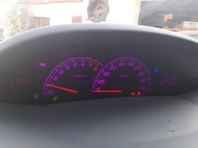 Toyota Vitz 2005 — foto 3