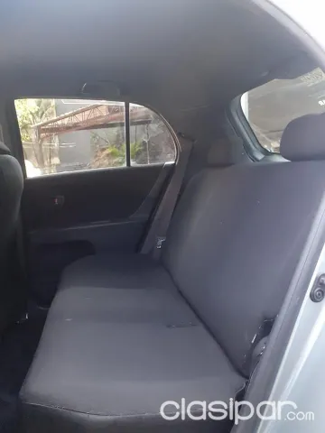 Toyota Vitz 2005 — foto 4