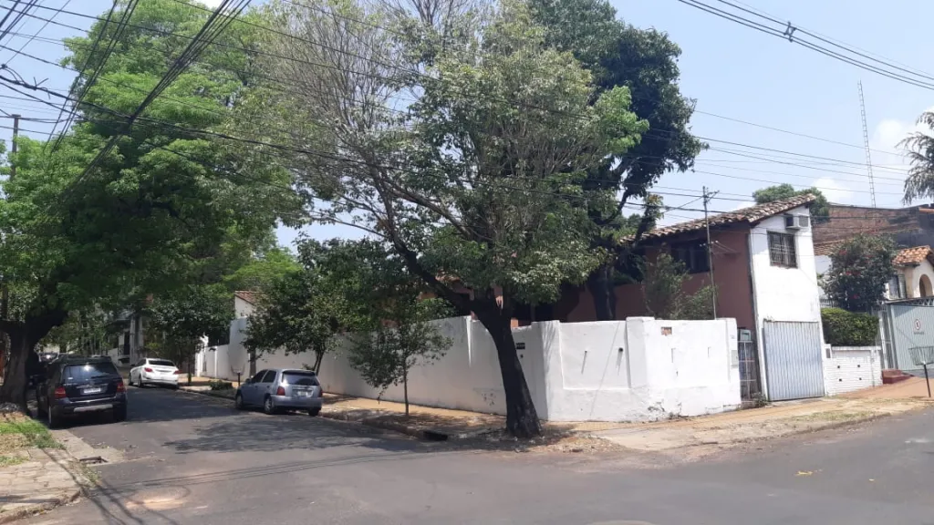 CIUDAD NUEVA: 342M2 EN ESQUINA, IDEAL P VIVIENDAS O EDIFICIOS, 175.000 USD. — foto 2