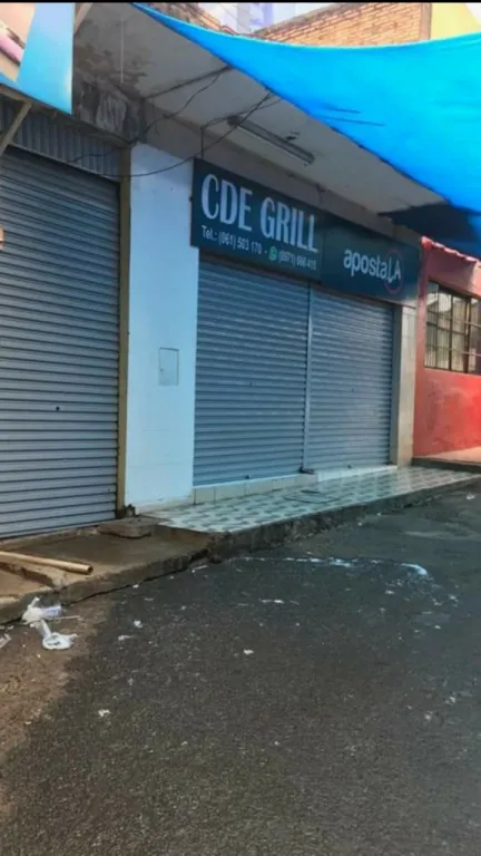 OFERTAAA SALÓN COMERCIAL EN EL MICRO CENTRO* DE CDE con *TÍTULO — foto 2