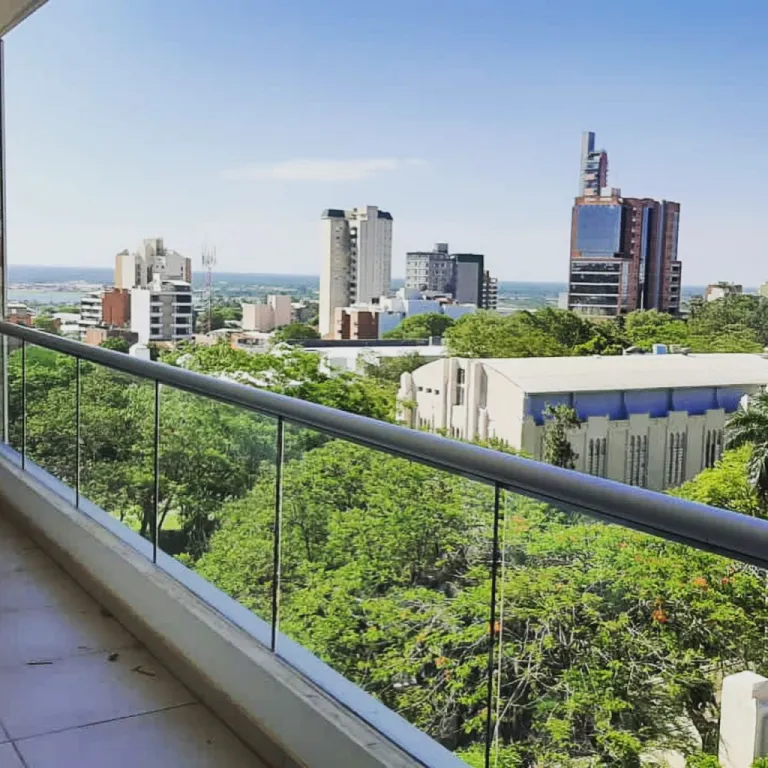 VENDO HERMOSO DPTO DE 216 M2 ZONA COLEGIO INTERNACIONAL — foto 2