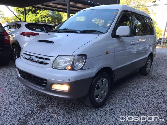 Toyota Noah 2001 — foto 4