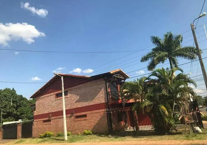 VENDO CASA EN ASUNCION ZONA PRIMER PRESIDENTE — foto 3