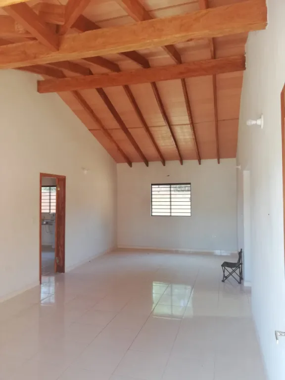 VENDO CASA A ESTRENAR EN LUQUE ZONA RAKIURA COD 3319 — foto 3