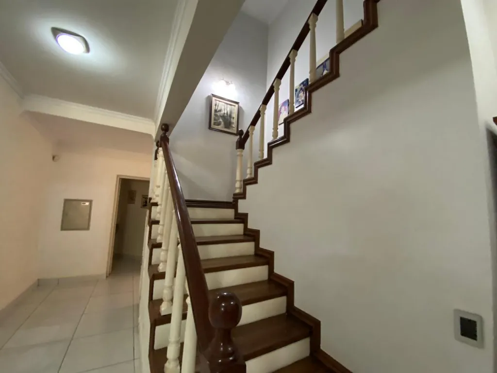 Bº JARA, SANATORiO. STA JULIA: 1.847M2, DISTINGUIDA RESIDENCIA, 4 DORMITORIOS, GRAN JARDÍN — foto 3