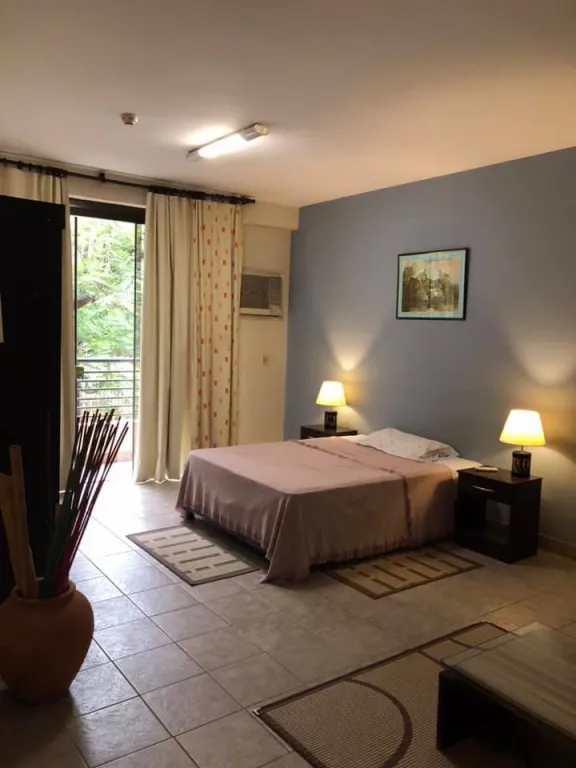 Alquilo! Apartamento monoambiente, semiamoblado. Especial para estudiante. — foto 2