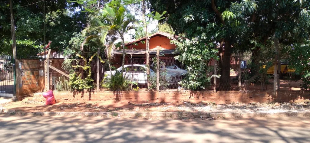 En Oferta!!!!!! Casa en Capiatá. Sobre asfalto — foto 2