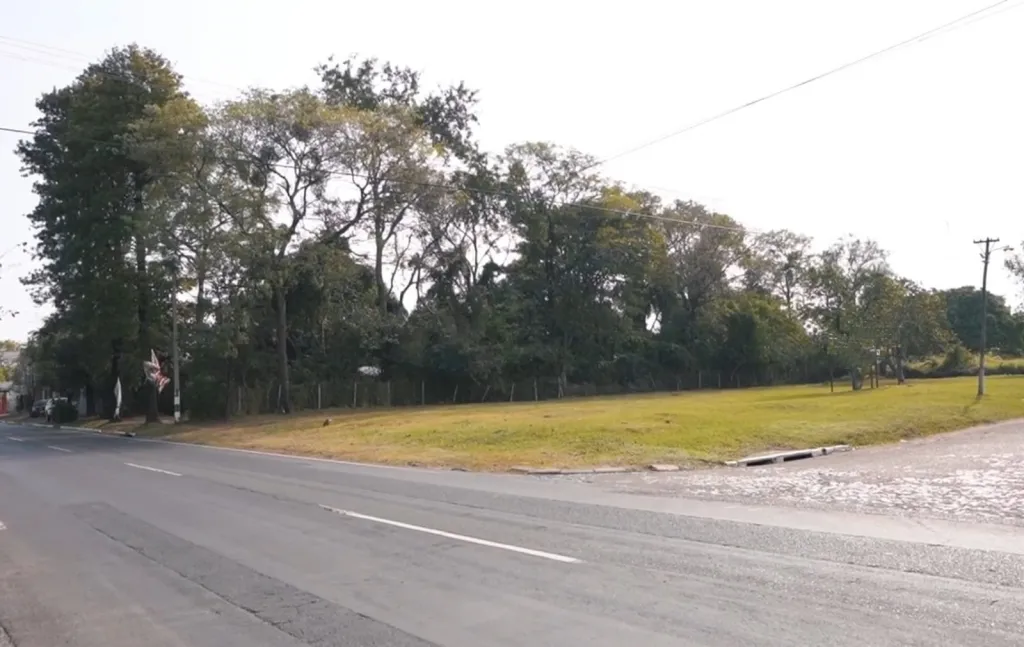 EN VENTA! HERMOSO TERRENO EN YPACARAI, SOBRE RUTA 2 — foto 2