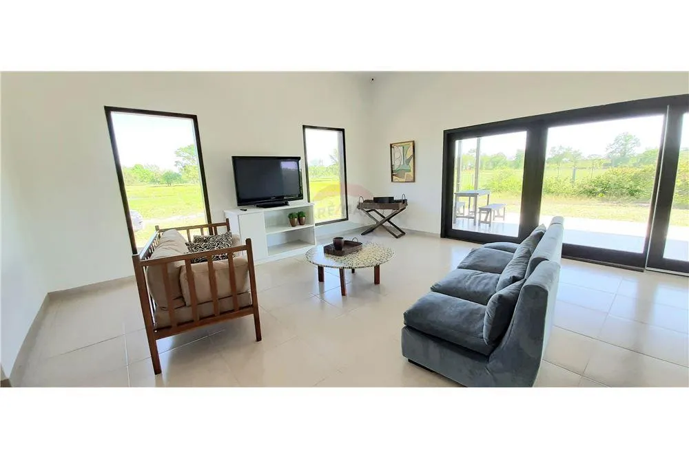 Residencia Moderna a estrenar. 205,000 USD — foto 3