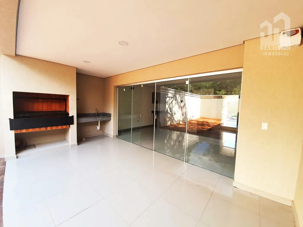 VENTA DE DUPLEX ZONA YACHT GOLF CLUB PARAGUAYO — foto 3