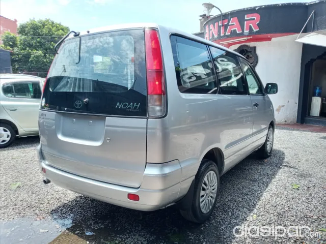 Toyota Noah 1999 — foto 6