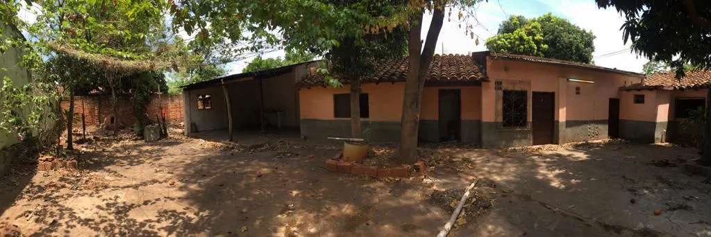 VENDO TERRENO CON CASA A DEMOLER EN SAN LORENZO BARRIO SAN MIGUEL COD 3329 — foto 2