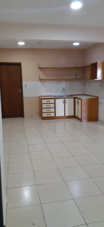 Vendo departamento de 2 habitaciones. Barrio Pinozá. Cod ES — foto 2