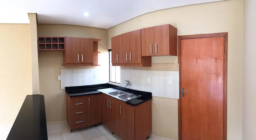 VENDO DUPLEX MINIMALISTA EN ÑEMBY 3330 — foto 3